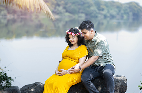 Maternity shoot in Navi Mumbai - Image 10